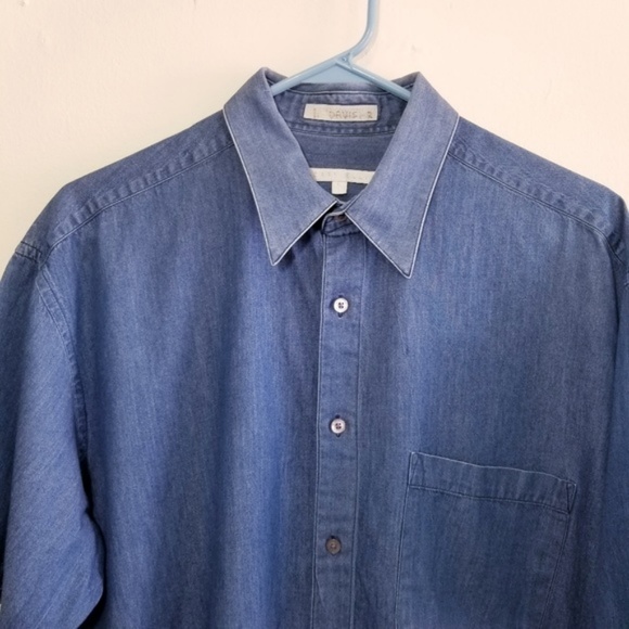 Perry Ellis Men's Blue Chambray Button Down Shirt - Picture 2 of 7